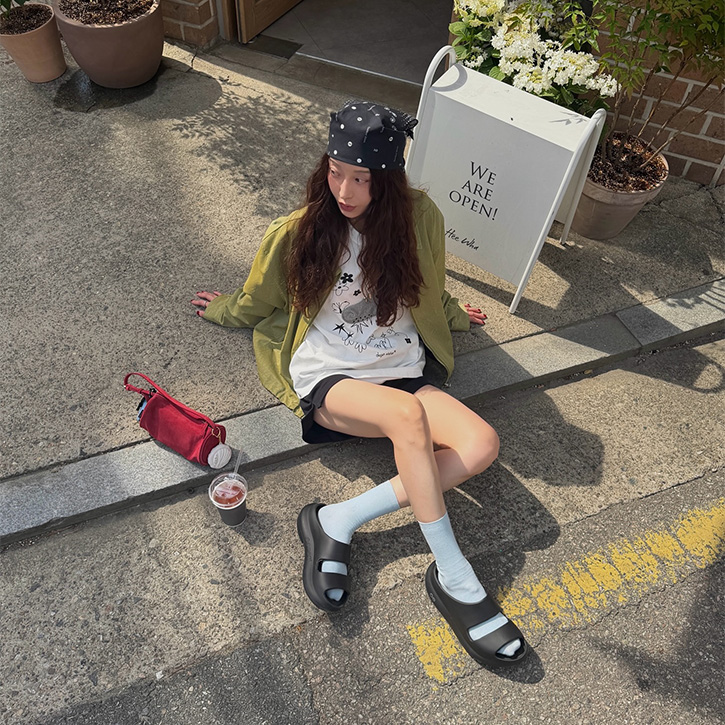 [OOyea] 블랙 남여공용 슬라이드